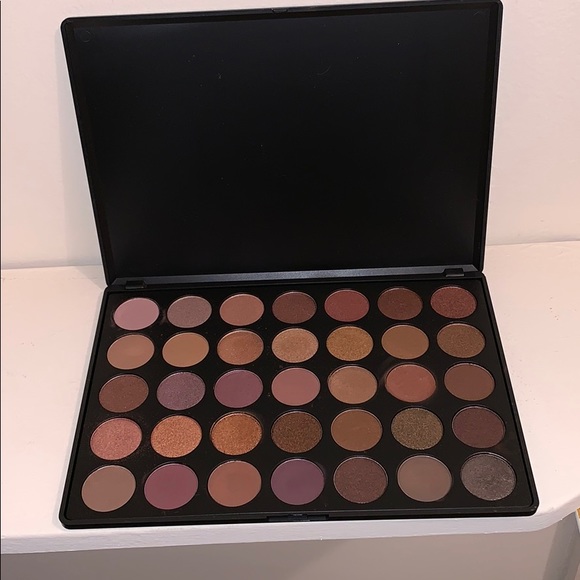 Morphe Other - Morphe 35T Eyeshadow Pallet